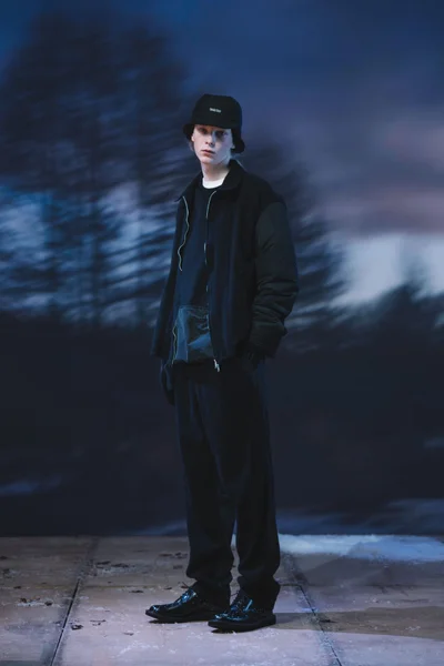 Look 42